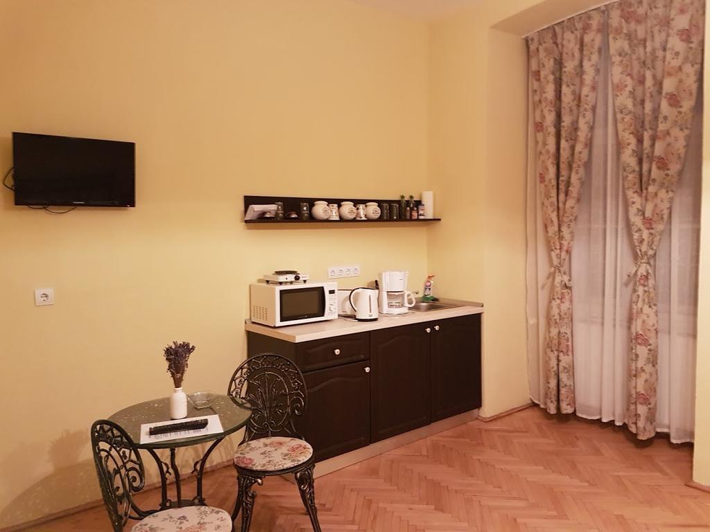 Central Square Studios Сибиу Екстериор снимка